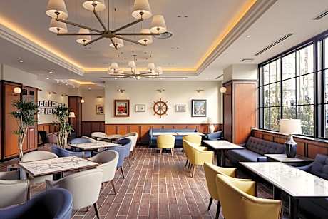 Hotel New Port Yokosuka