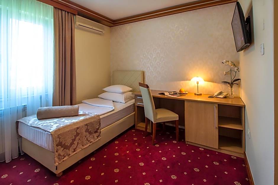 Hotel Cezar Banja Luka