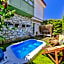 Palas Alacatı - Adult Only