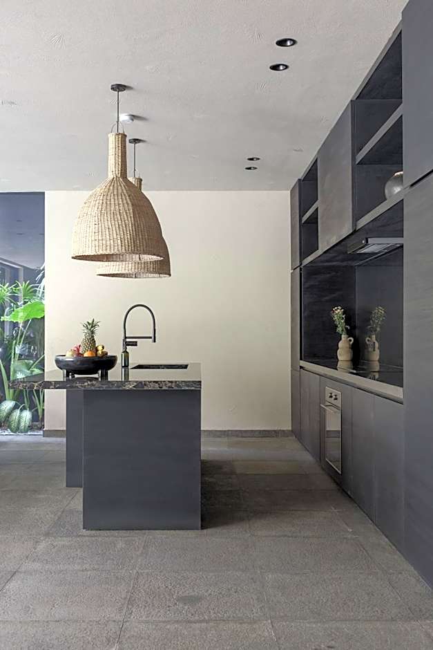 Black Villas Canggu Beach by OXO