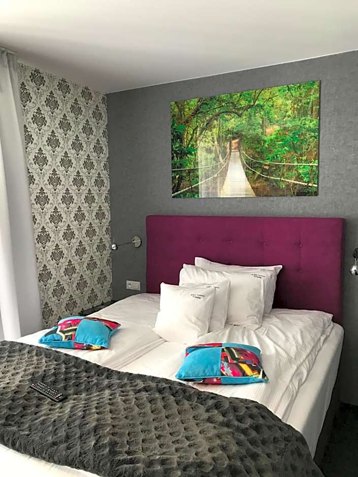 Axel Boutique Jacuzzi & Sauna