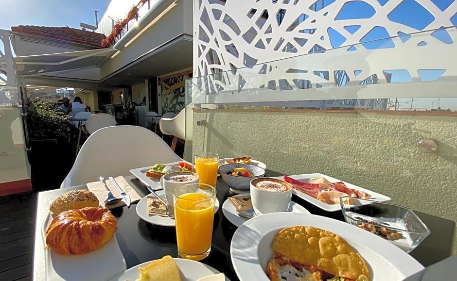 ICON Casona 1900 by Petit Palace