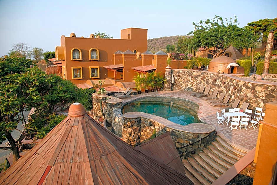 Hostal de la Luz - Spa Holistic Resort