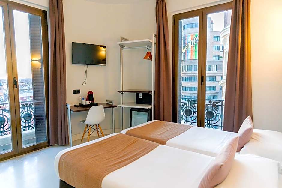 Hostal Charlotte-Gran Vía