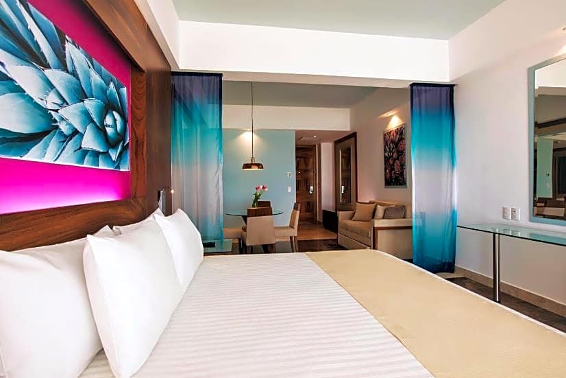 BelAir SunClub Cabos by Krystal Grand