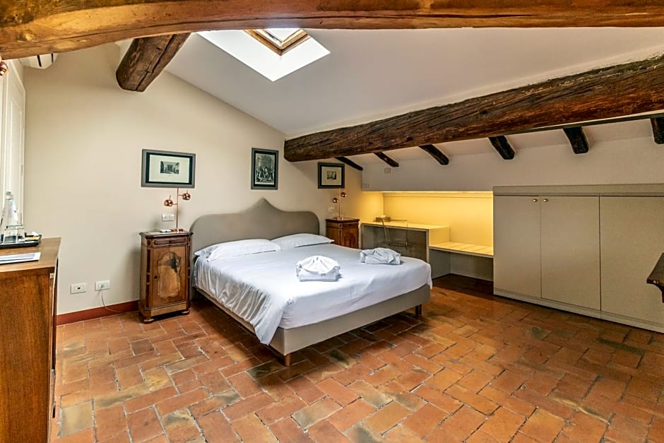 Casa Isolani Charms Rooms Santo Stefano