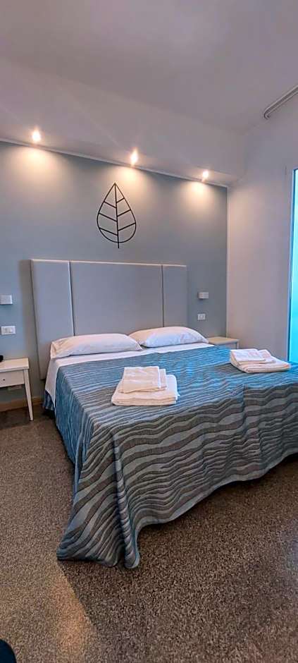 Hotel Caravel Park