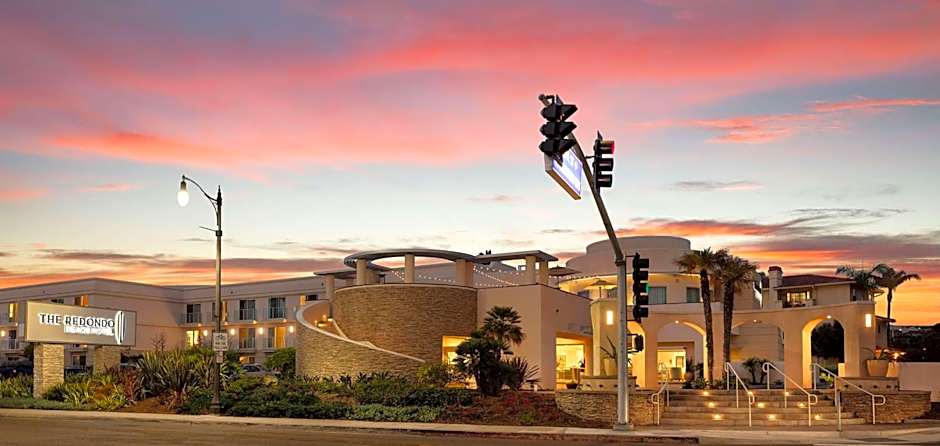 Redondo Beach Hotel, Tapestry Collection by Hilton