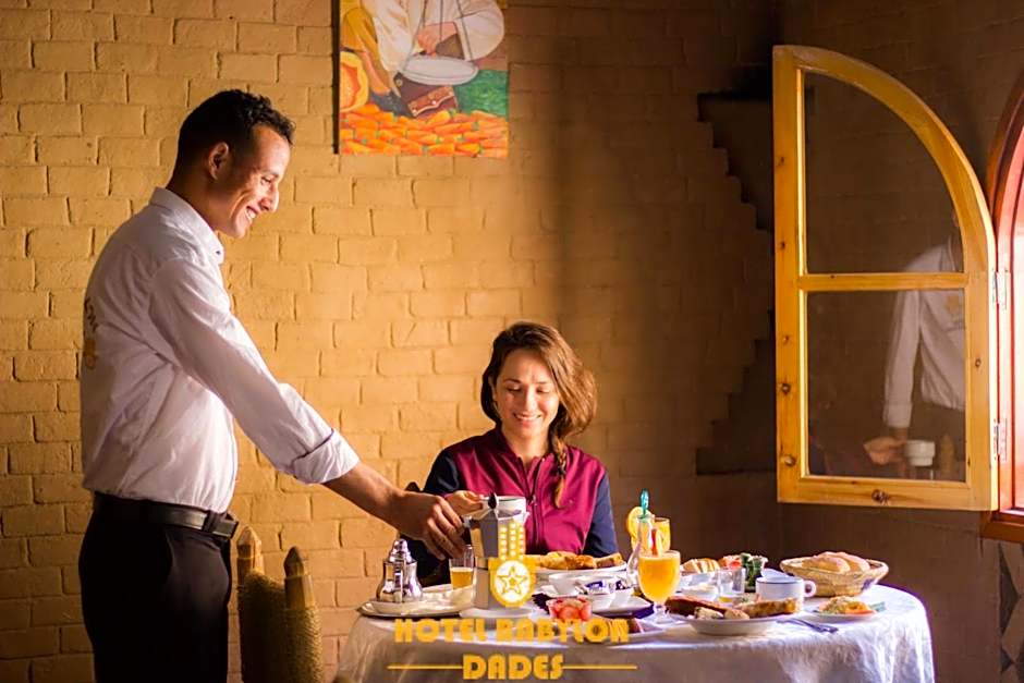 Hotel Babylon Dades