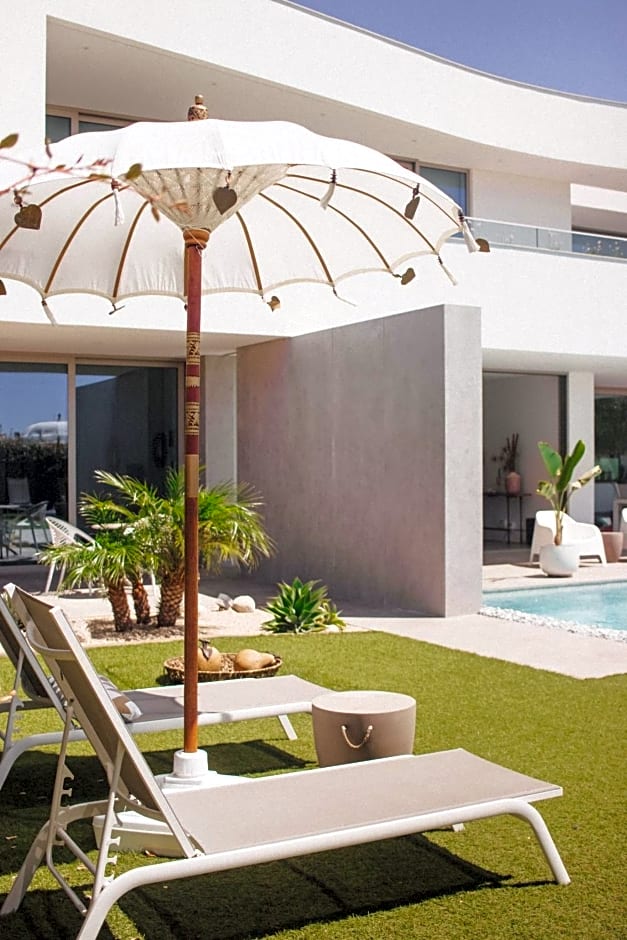 Casa L-N-Noa Boutique room whit private pool