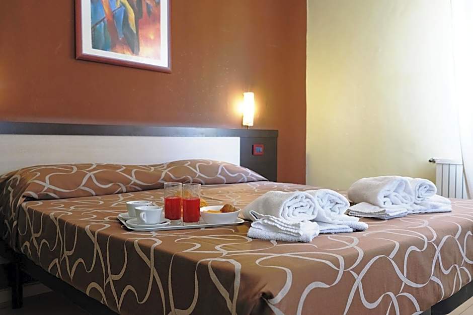 Hotel Canasta