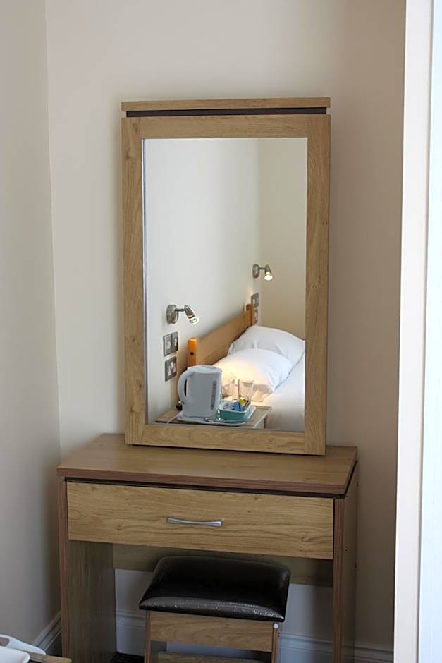 Earls Court Garden Hotel