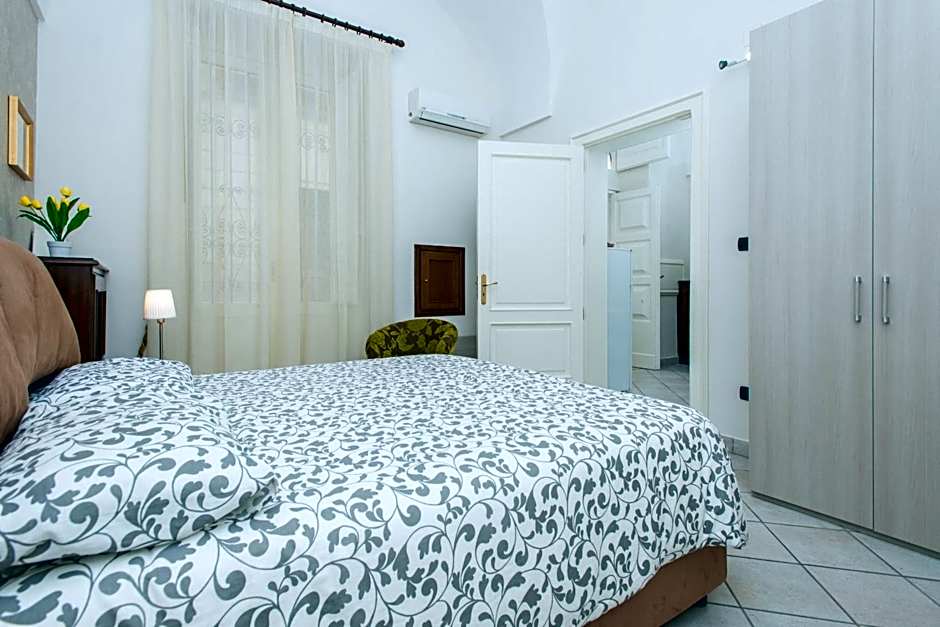 Il Garbino Suite and Apartment