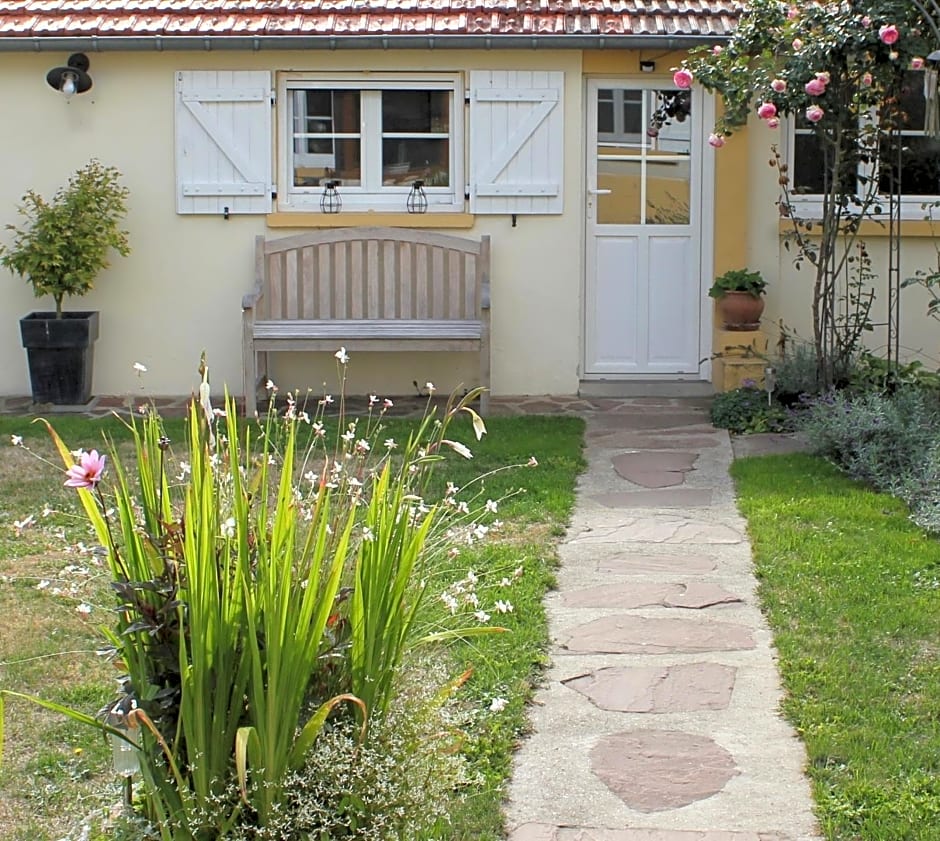 Le Chemin du Village