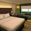 Holiday Inn Express & Suites Seattle South - Tukwila