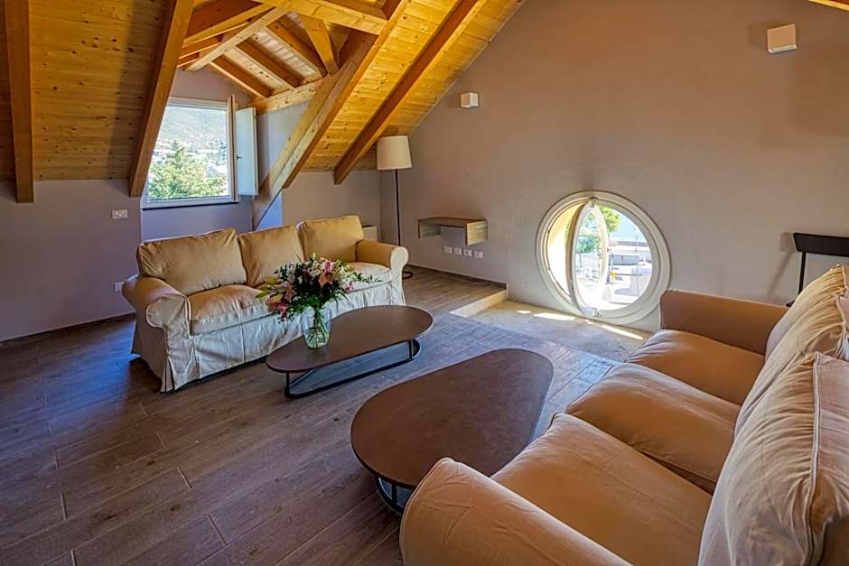 Residence Via Di Francia