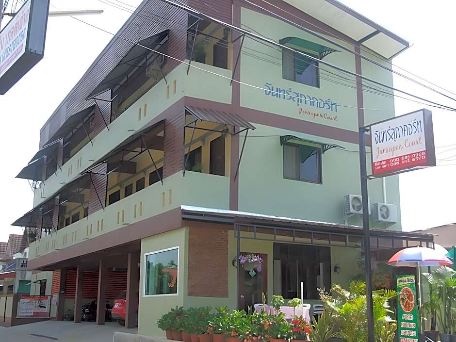 Jansupar Court