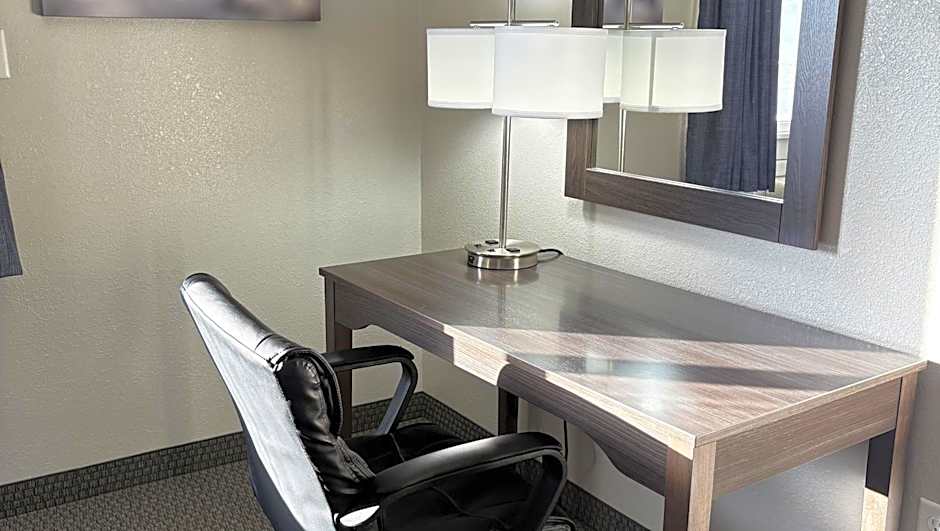 Magnuson Grand Pioneer & Suites