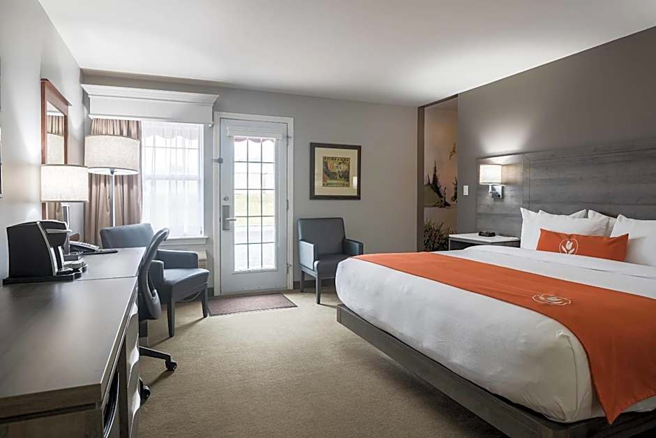 Amsterdam Inn & Suites, an Ascend Collection Hotel
