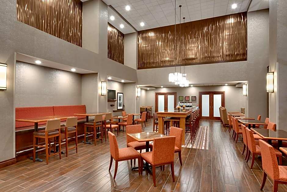 Hampton Inn By Hilton & Suites Pocatello