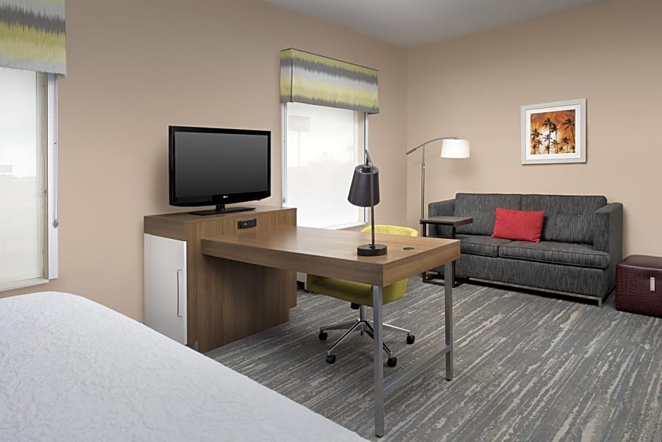Hampton Inn & Suites Lake City