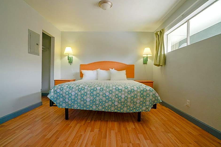 OYO Hotel Midland