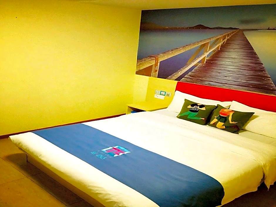 Pai Hotel Jiuquan Gulou Jianshe Road