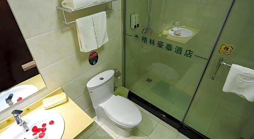 GreenTree Inn Shandong Yuncheng Ximen Street Songjiang Kung Fu School Business Hotel