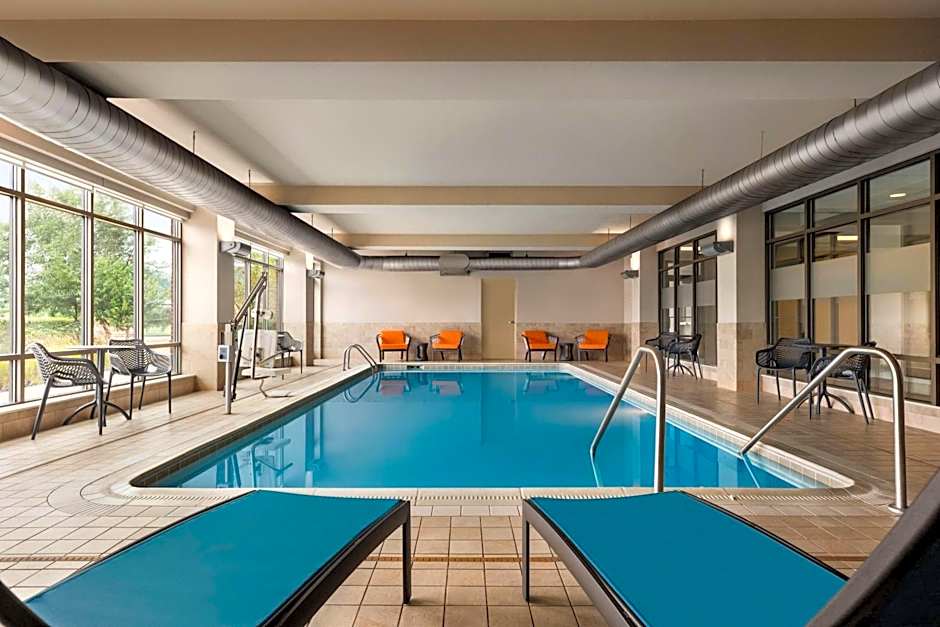 Hampton Inn By Hilton & Suites Pittsburgh/Waterfront-West Homestead