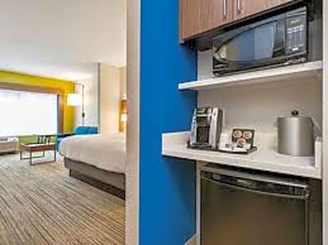 King Suite with Sofa Bed