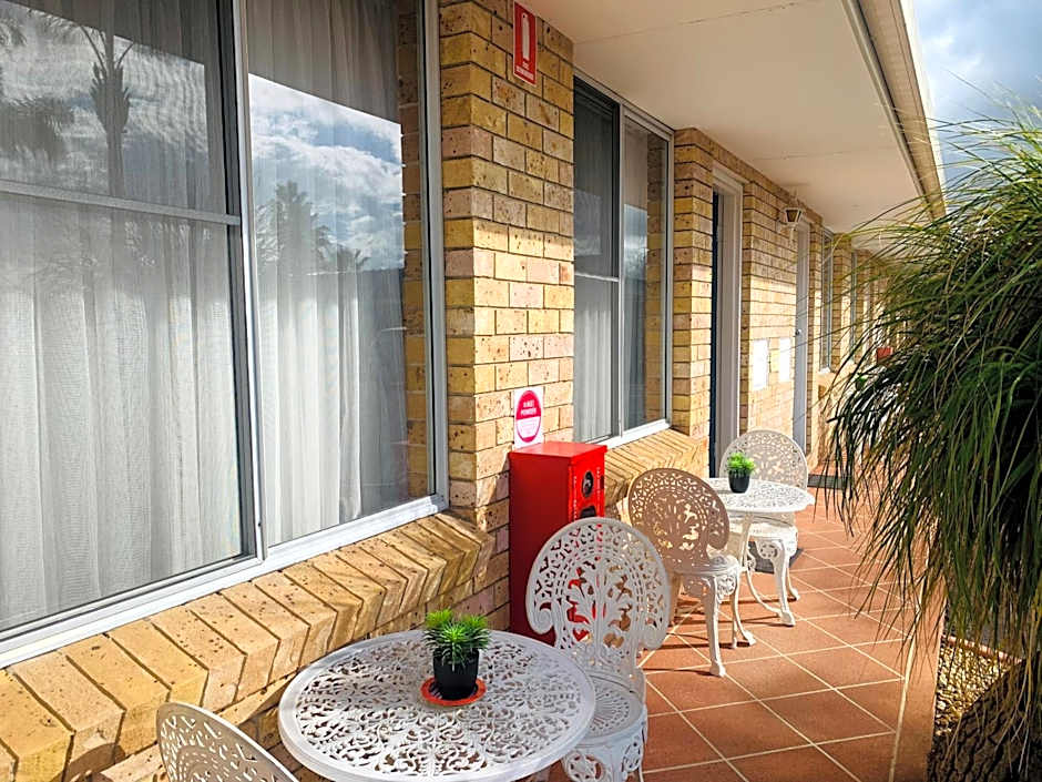 Town and Country Motor Inn