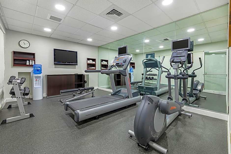 Comfort Inn & Suites Mt Laurel - Philadelphia