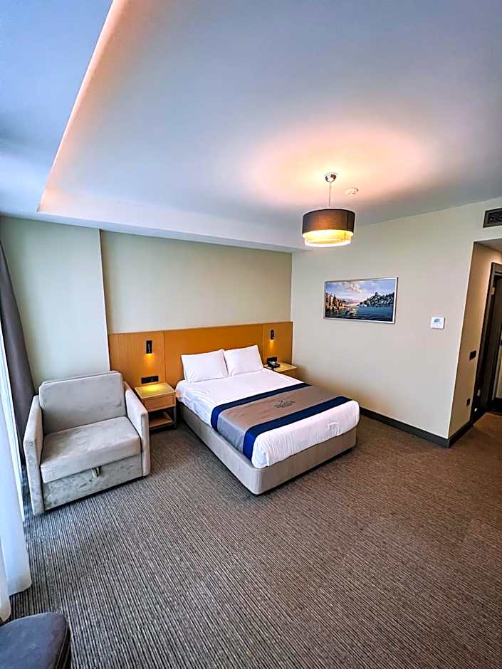 Triada Hotel Karakoy