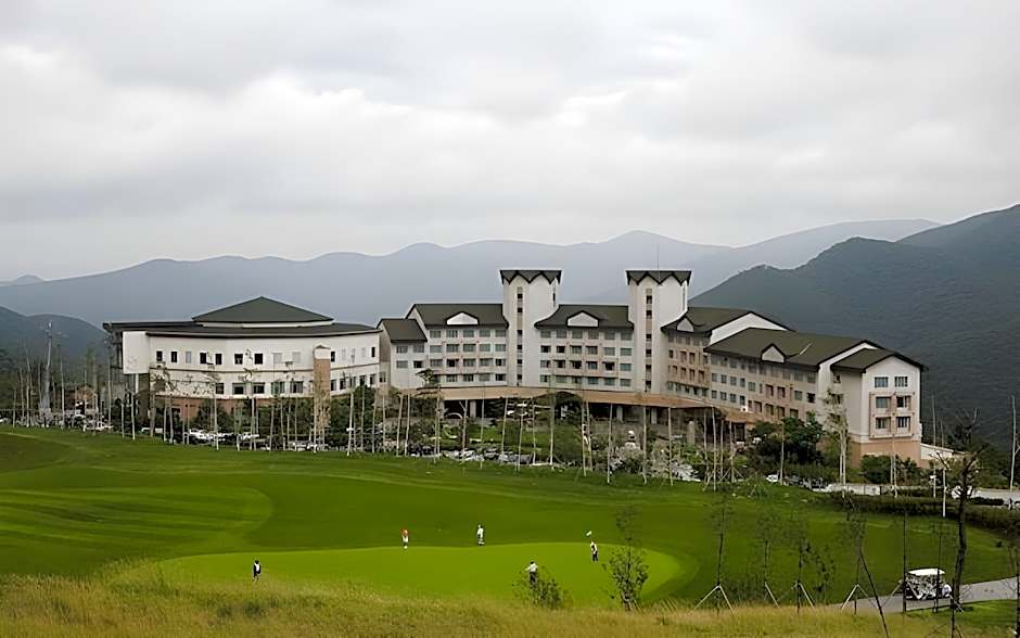 High1 Palace Hotel & CC (High1 Hotel&CC)