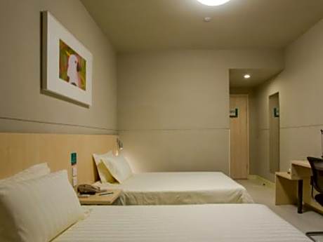 Business Standard Room A