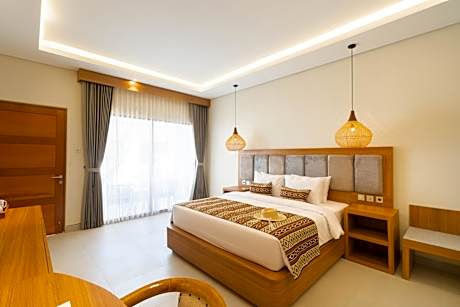 Suite with Garden View