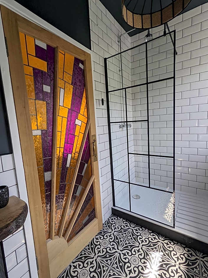 Cwmcarn Hotel & Bunkhouse