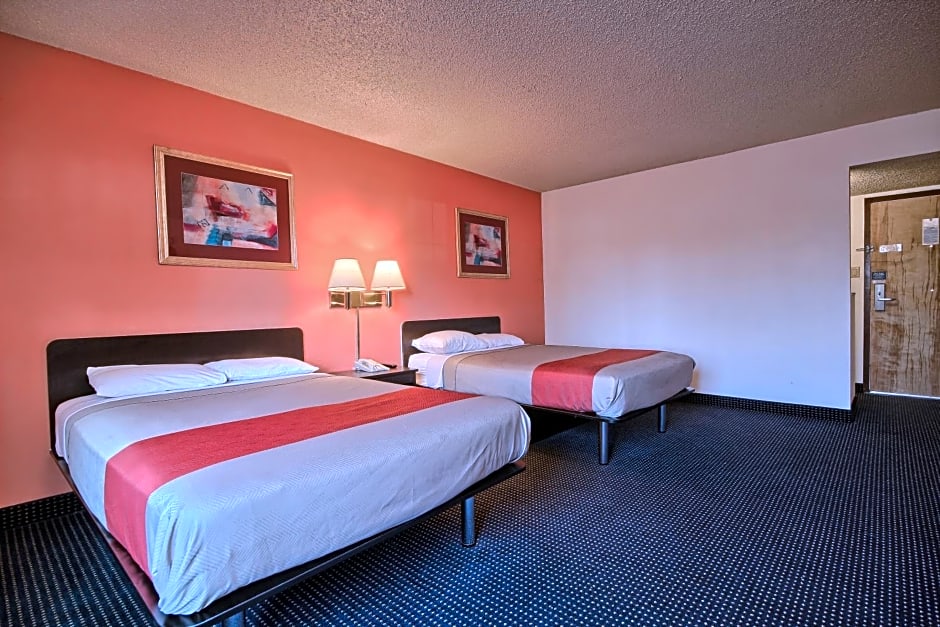 Motel 6 Merced, CA