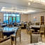 Cambria Hotel Charleston Riverview