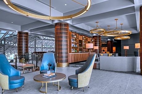 Crowne Plaza Hotel Atlanta Perimeter at Ravinia, an IHG Hotel