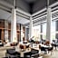 Dusit Thani LakeView Cairo