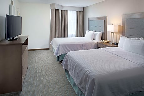 1 King 2 Dbl Beds 2 Bdrm 2 Bath Suite Nonsmok