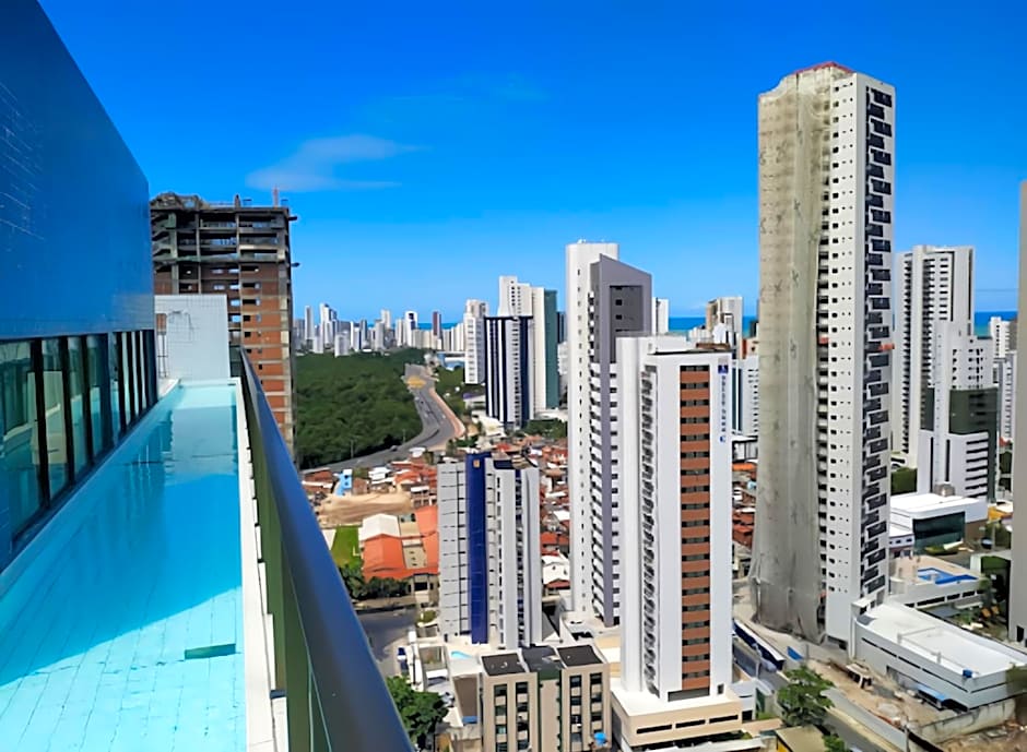 FLAT Boa Viagem - 50m da Praia - Garagem GRÁTIS - 24H CHECK IN - SEM AR CONDICIONADO