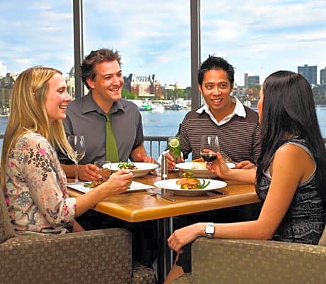 Delta Hotels by Marriott Victoria Ocean Pointe Resort