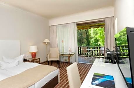 Superior Room with Balcony