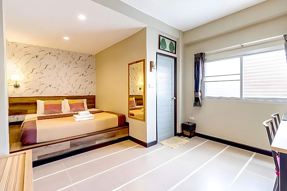 The Palm Hotel