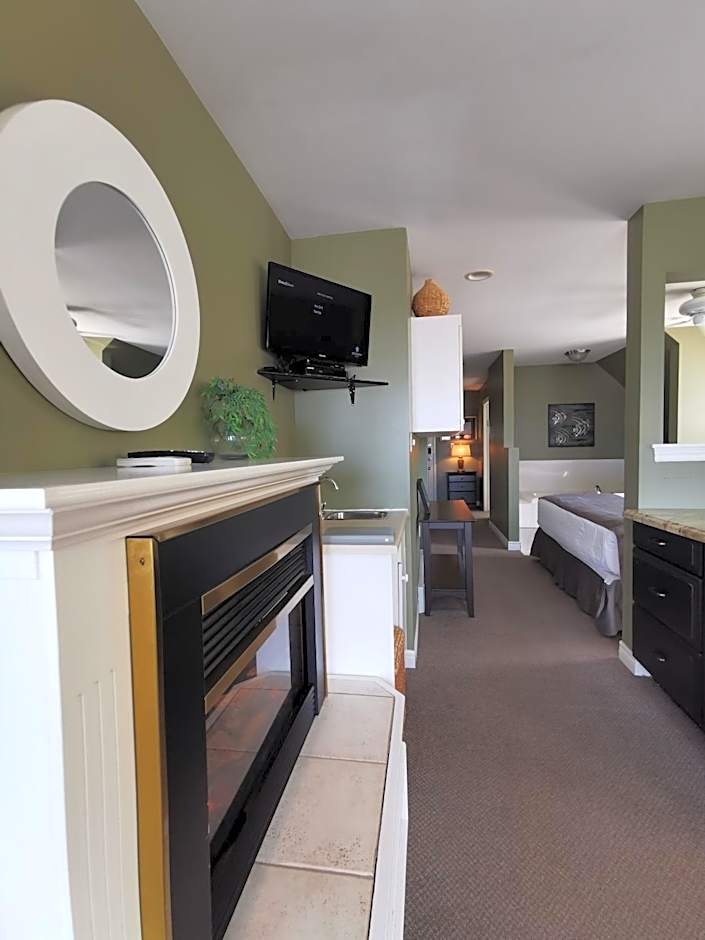 Inn on the Harbour and Telegraph House