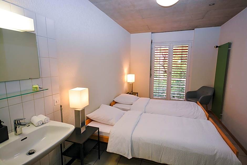 Foto 1 von 7 von Double Room with Shared Bathroom