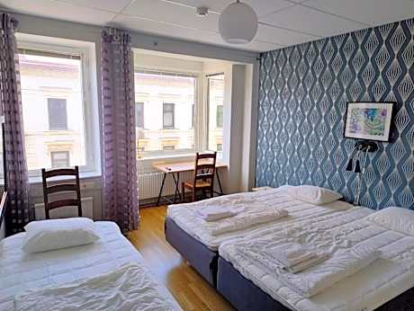 Triple Room with Shared Bathroom