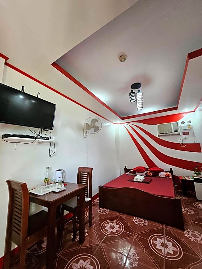 L & M Hearthstones Lodge